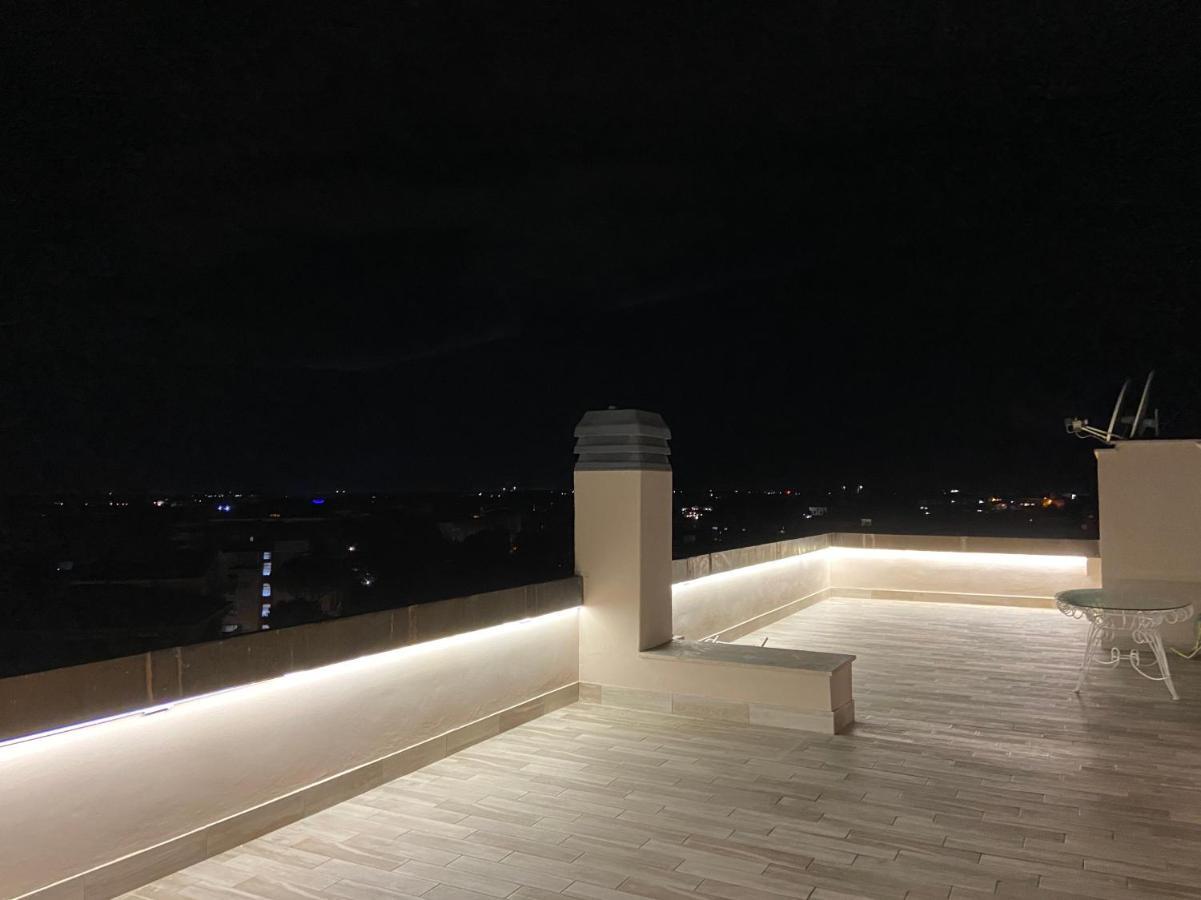 Attico Panoramico Luxury Roma公寓 外观 照片